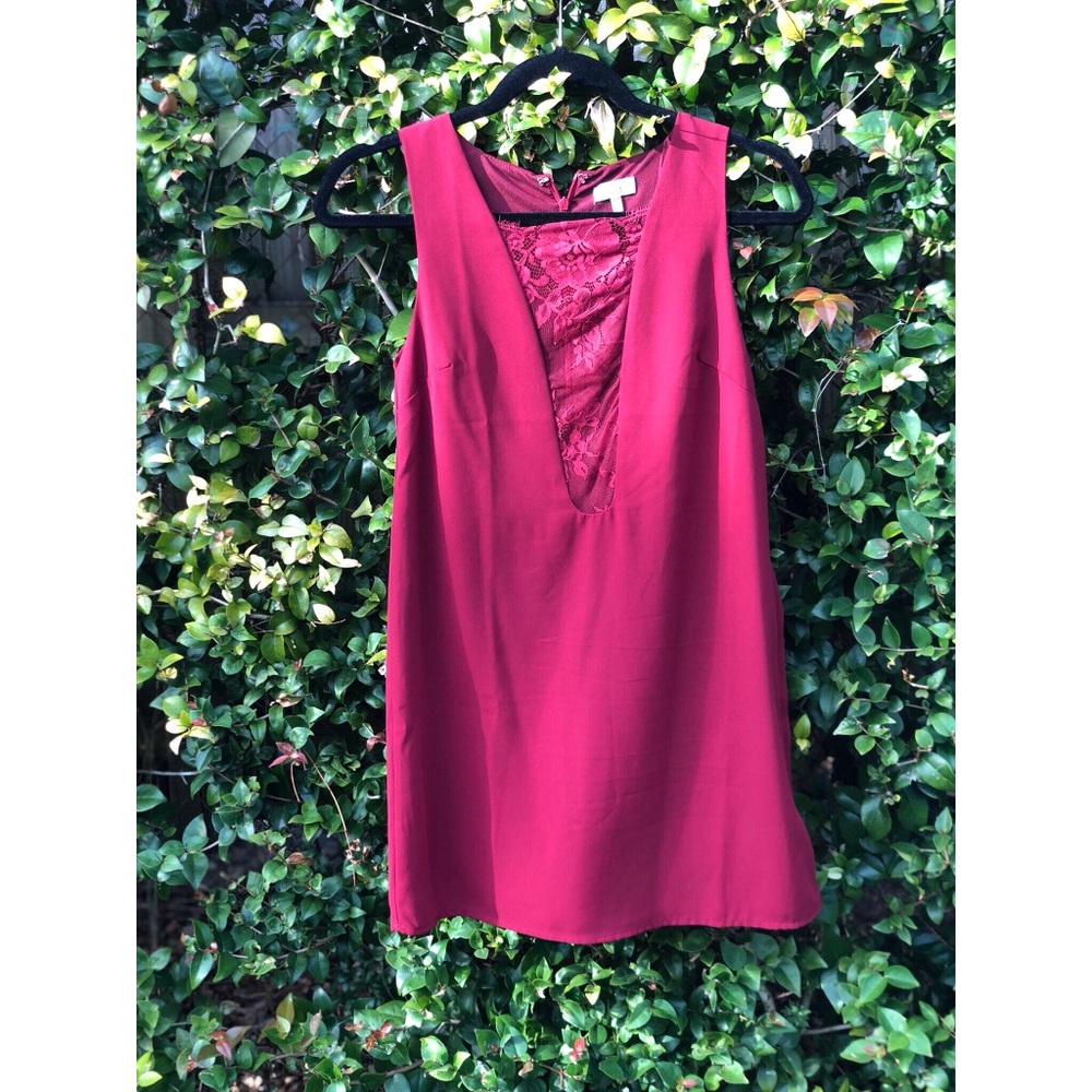 TOBI RED LACE FRONT SHIFT DRESS
